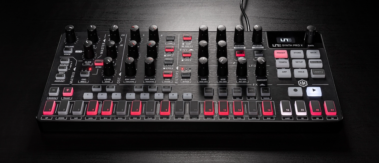 IK Multimedia UNO Synth Pro X, la familia crece con otro sinte